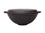 Cast iron pot with lid